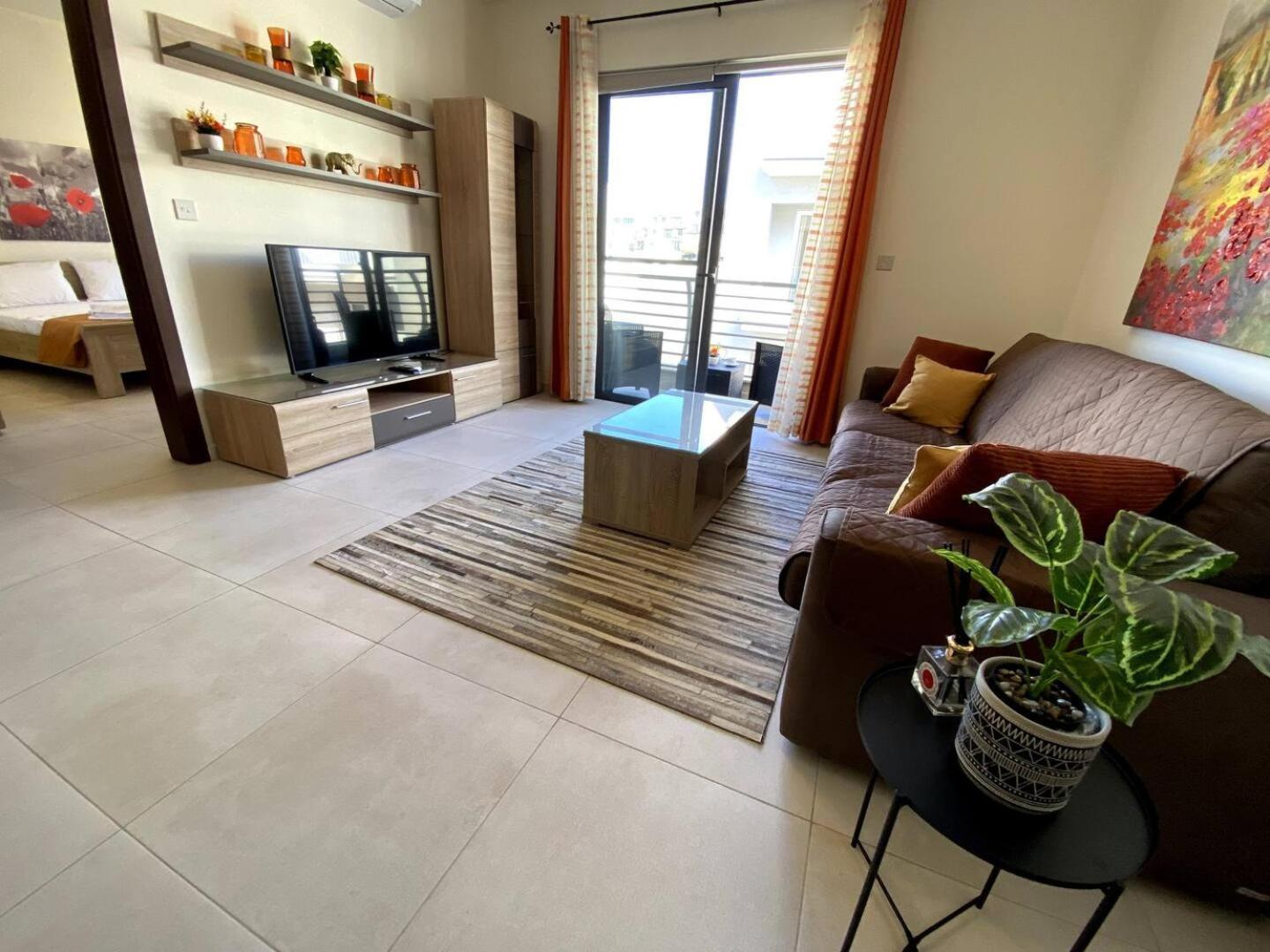 Cara Flats By Homely Mellieha Exterior photo